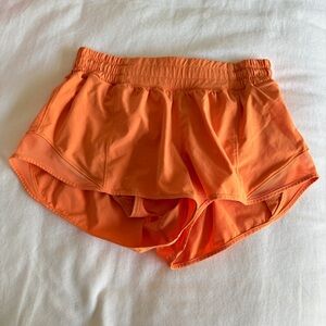 orange-lululemon-hotty-hot-shorts